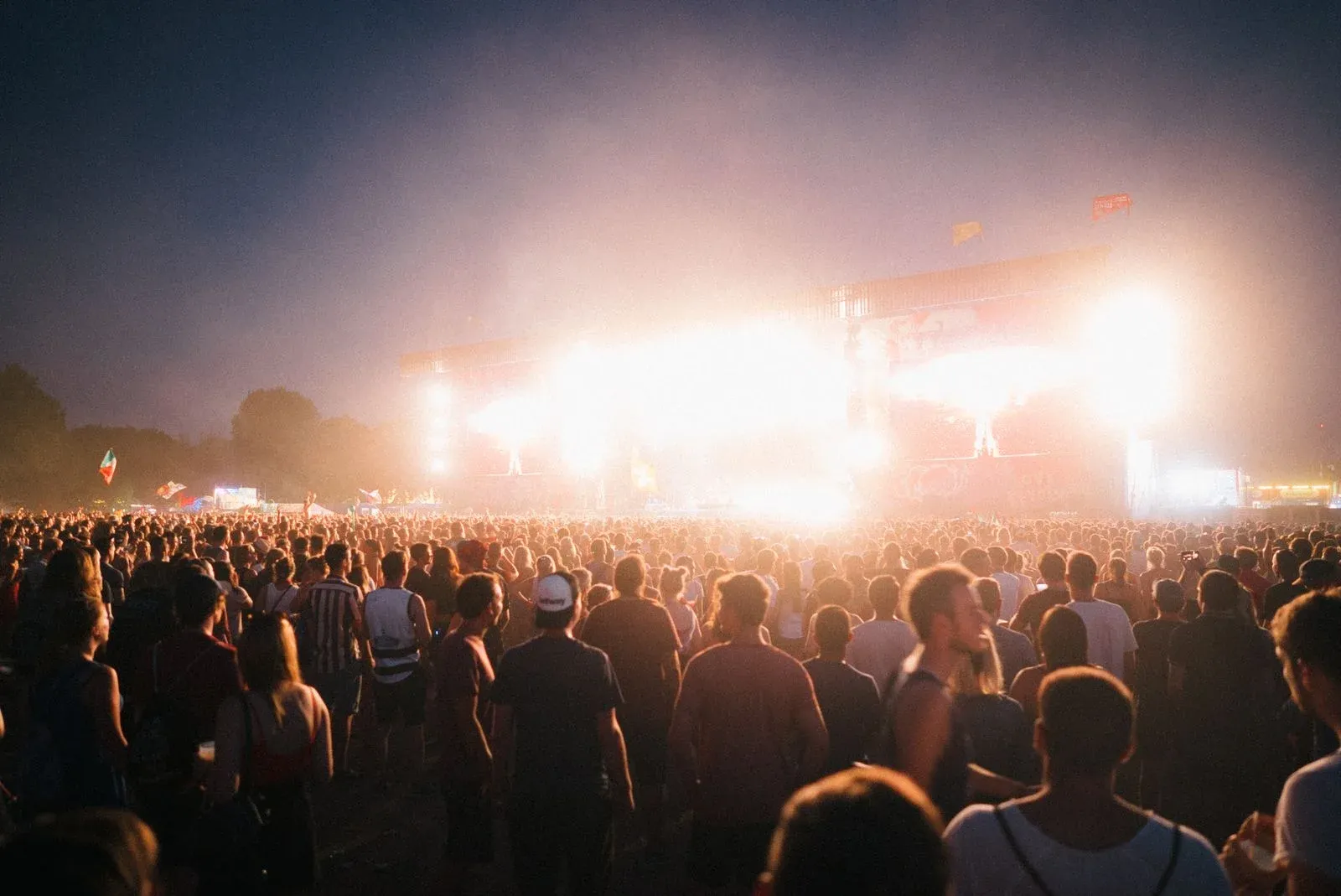 Planning A Heritage Festival: Vendors, Stages & Crowd Flow
